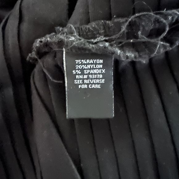 Premise Studio Black Pencil Skirt, XS, Pre-owned - Picture 4 of 5